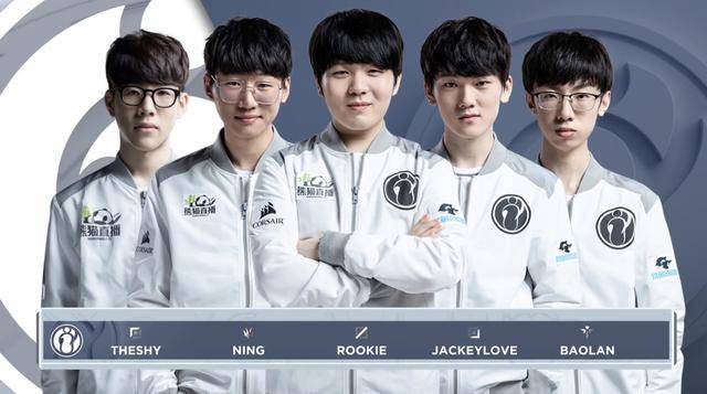 刻独有的背 刻独有的背