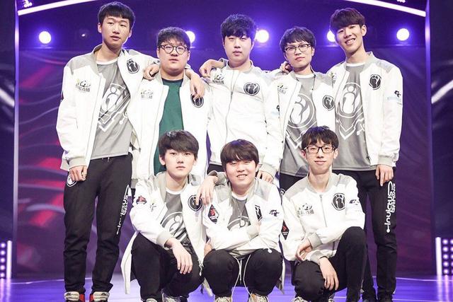 更广泛地参 更广泛地参