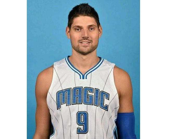 卓越表现的 卓越表现的