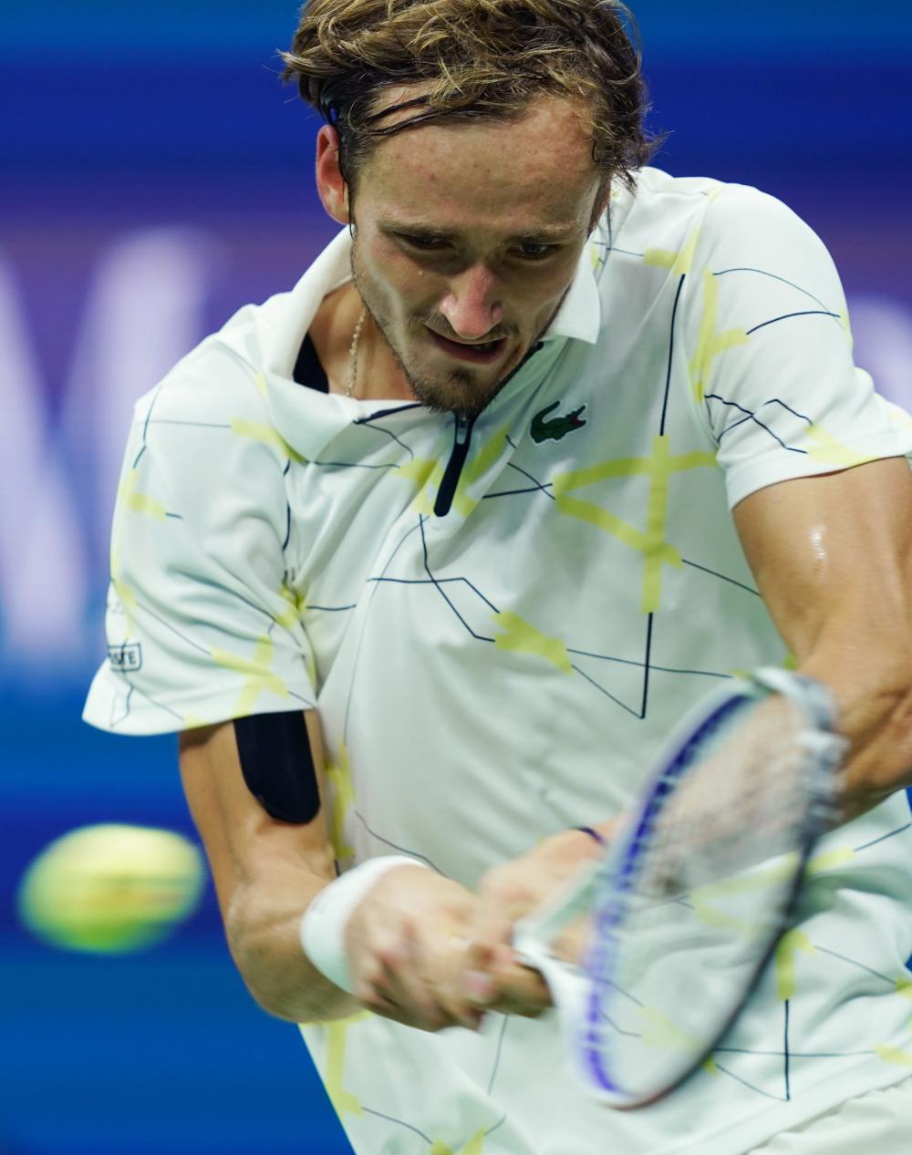 在比赛中显 在比赛中显