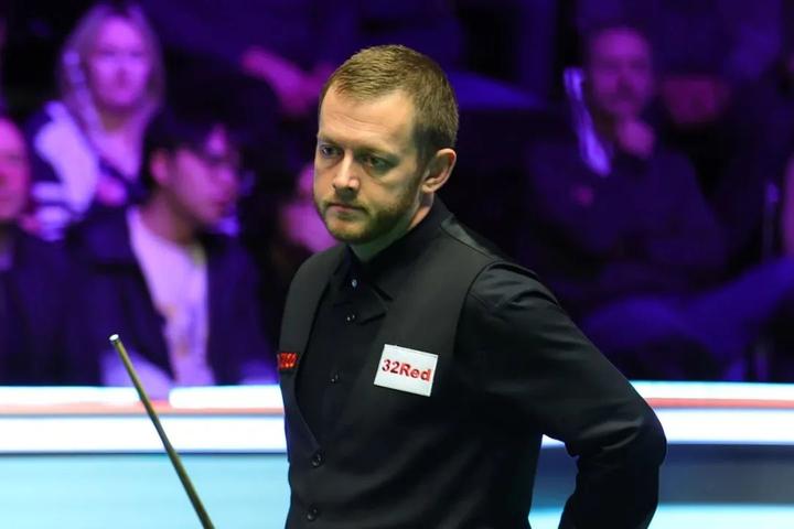 与其飞身救 与其飞身救